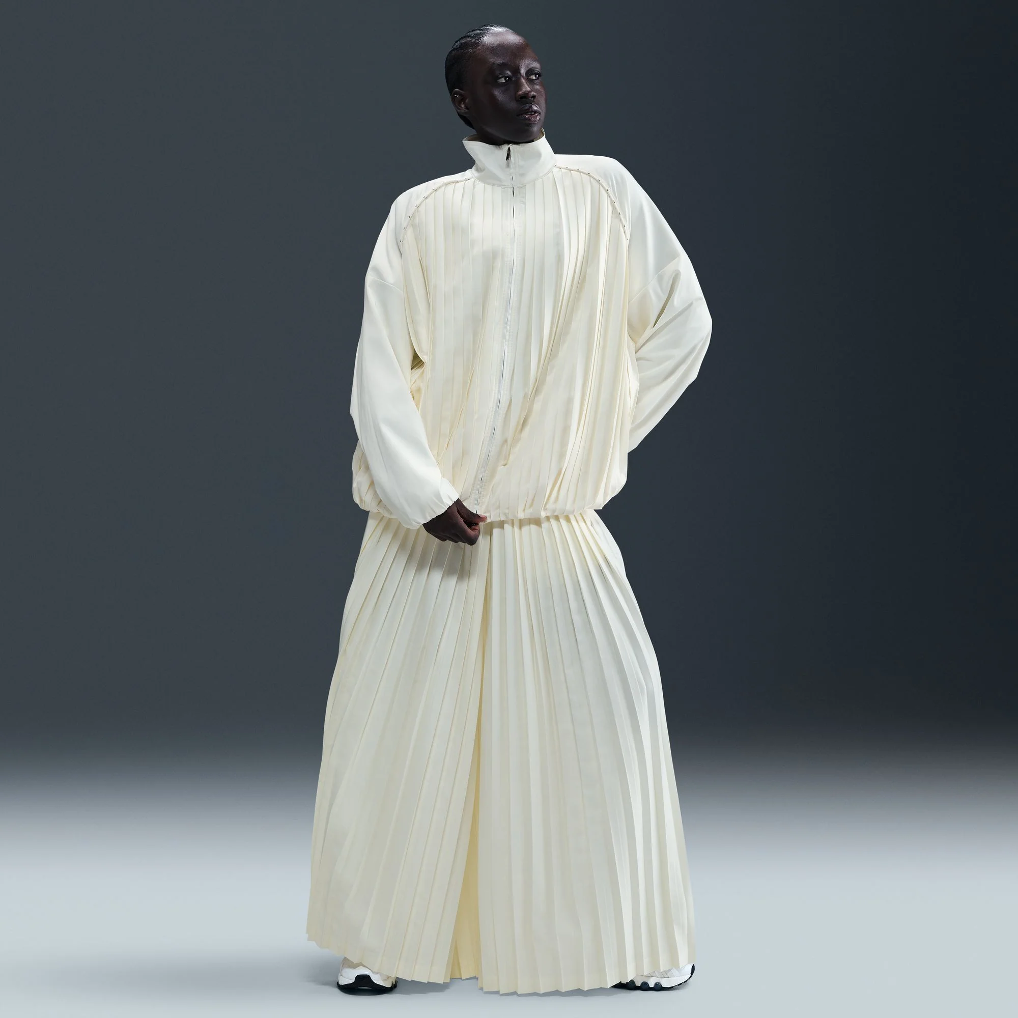 W NSW COLLECTION MID-RISE PLEATED TRACK PANTS - Image 2