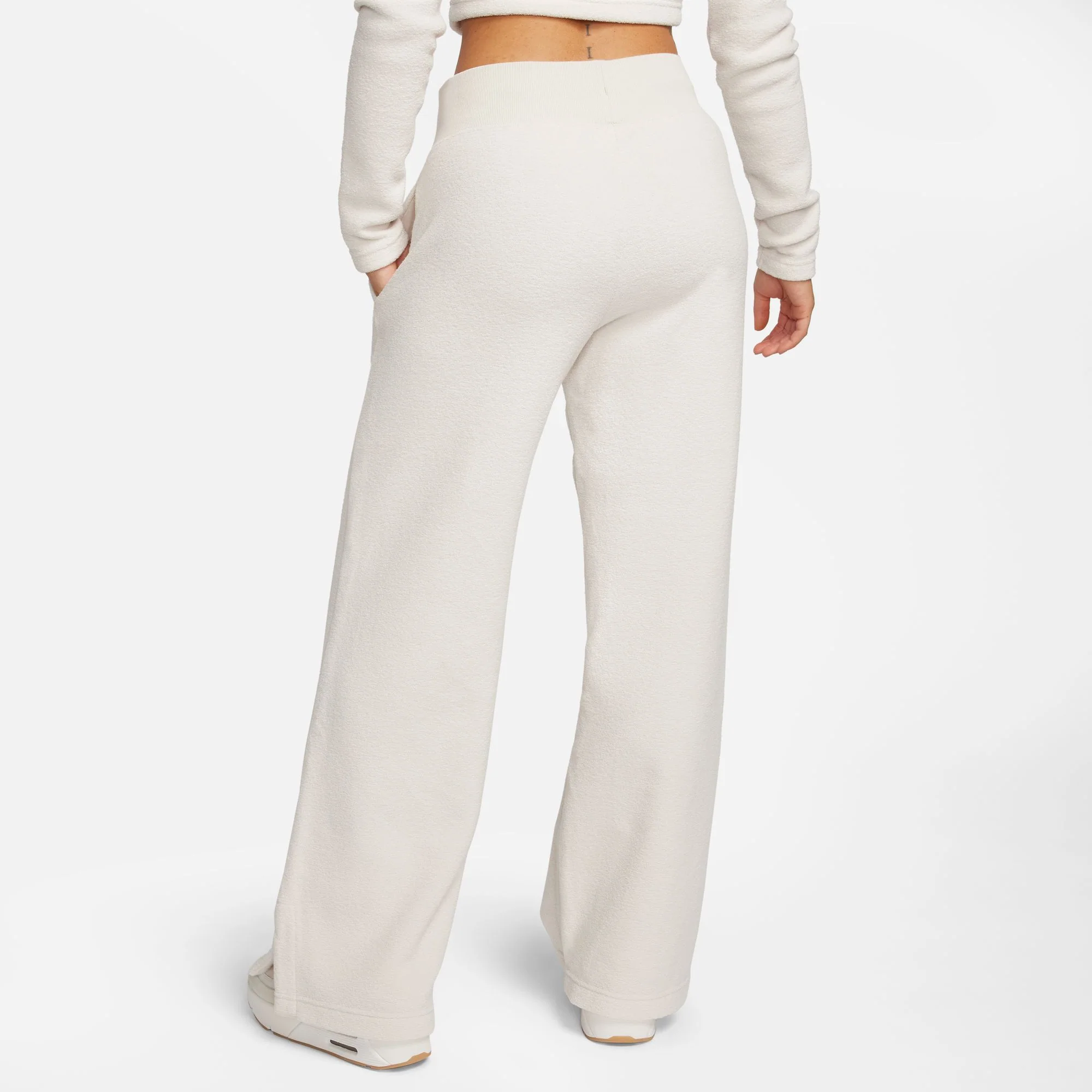 W NSW PHOENIX PLUSH HIGH-WAISTED WIDE-LEG COZY FLEECE PANTS - Image 3