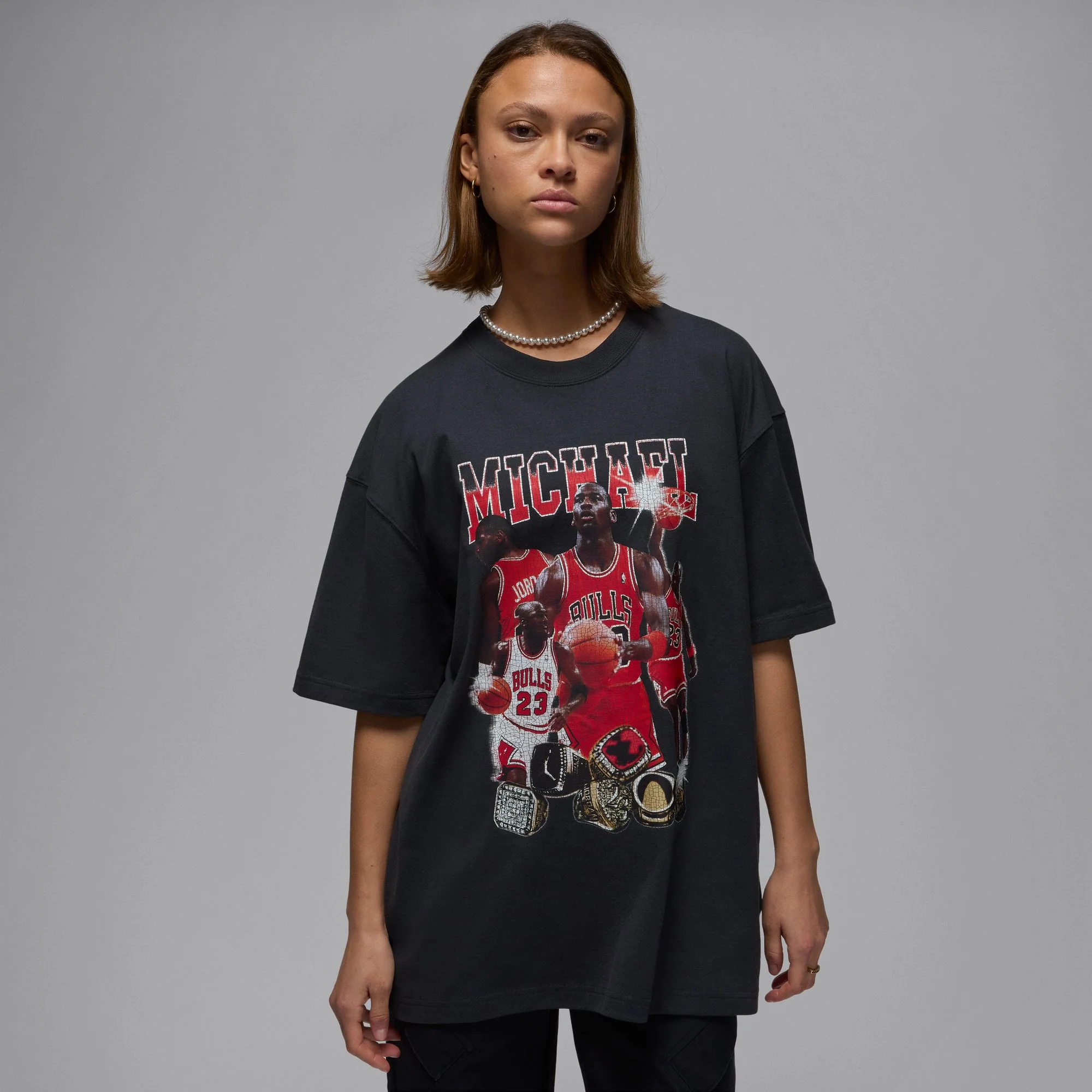 W OVERSIZED SHORT-SLEEVE GRAPHIC T-SHIRT